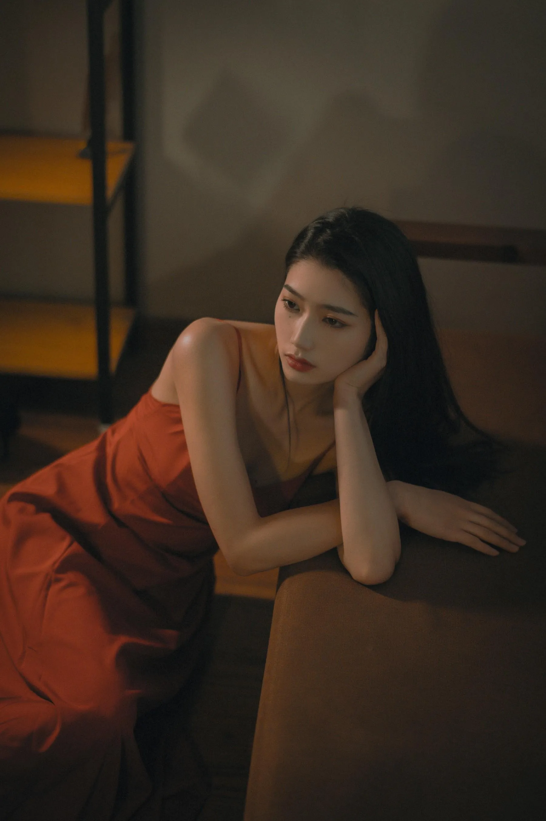 [艺图语] 2022.05.17 清冷夜 叶子 [20P]插图5